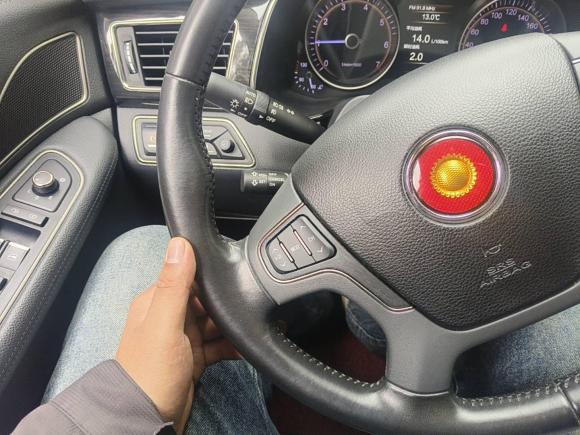 [杭州·浙A] 二手红旗红旗H72017款 2.0T 豪华型