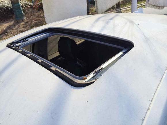 [南京·苏A] 二手荣威荣威i62018款 20T 自动互联网智享版