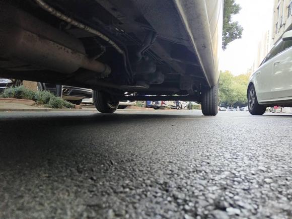 [湖州·苏E] 二手上汽大通MAXUS新途V802021款 2.0T 手动经典傲运通长轴中顶6/7/8/9座