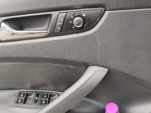 [武汉·鄂A] 二手大众帕萨特2013款 1.8TSI DSG御尊版