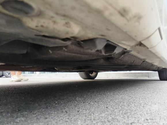 [青岛·鲁B] 二手奔驰奔驰E级2015款 改款 E 200 L 运动型