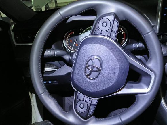 [上海·沪D] 二手丰田RAV4荣放2022款 2.0L CVT两驱风尚Plus版