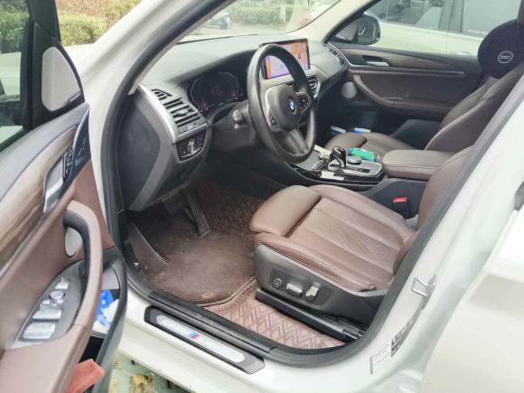 [常州·苏D] 二手宝马宝马X32022款 xDrive30i 领先型 M曜夜套装