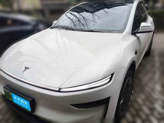 特斯拉Model Y L2025款 长续航全轮驱动版
