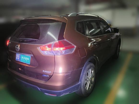 [杭州·浙A] 二手日产奇骏2014款 2.0L CVT舒适版 2WD