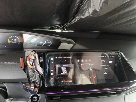 [杭州·浙A] 二手长安长安UNI-V2024款 1.5T 尊贵型