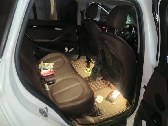 [武汉·鄂A] 二手宝马宝马X12020款 sDrive25Li 领先型