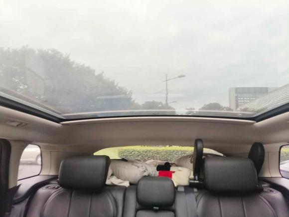 [湖州·浙E] 二手路虎揽胜极光2016款 2.0T SE 智耀版