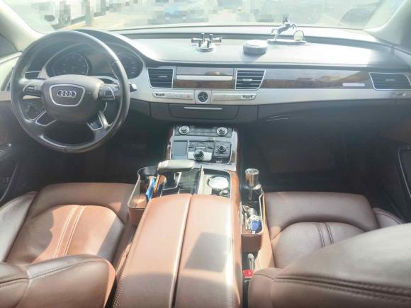 [上海·沪A] 二手奥迪奥迪A82014款 A8L 45 TFSI quattro舒适型