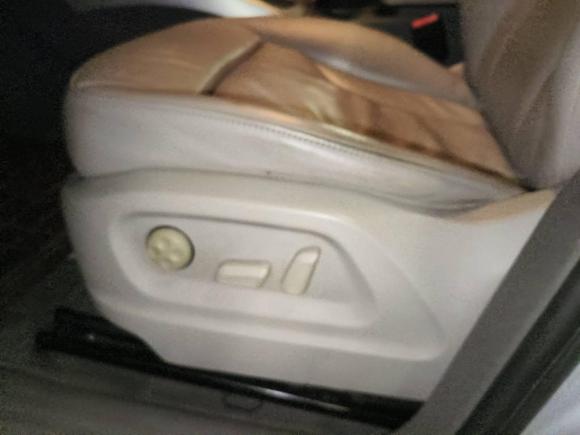 [深圳·粤B] 二手奥迪奥迪Q52012款 2.0TFSI 技术型