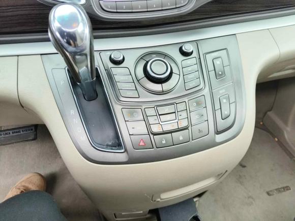 [无锡·粤B] 二手别克别克GL82011款 3.0L XT豪华商务旗舰版