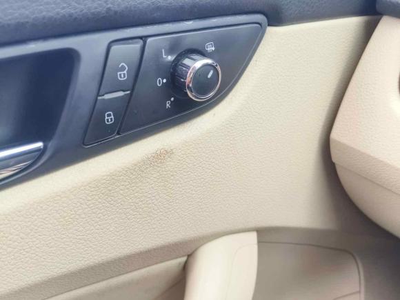 [杭州·皖P] 二手大众帕萨特2013款 1.8TSI DSG御尊版