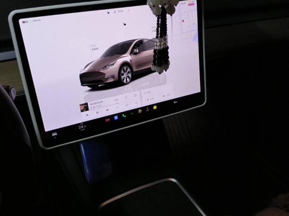 [上海·沪A] 二手特斯拉Model Y2022款 改款 后轮驱动版