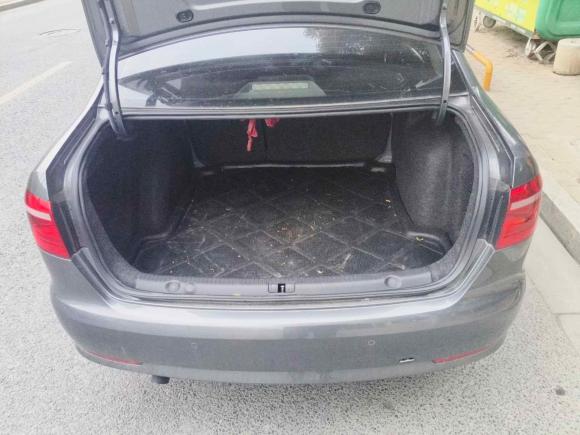 [苏州·苏E] 二手大众朗逸2013款 1.6L 自动豪华版