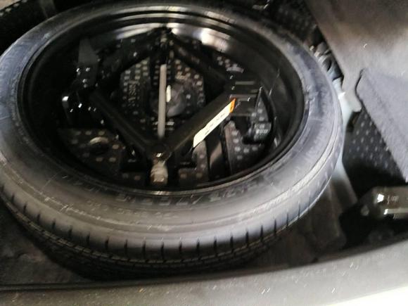 [上海·沪B] 二手凯迪拉克凯迪拉克XT52016款 25T 豪华型