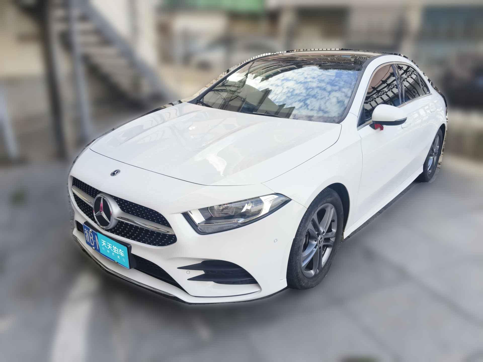 [宁波·浙B] 奔驰奔驰A级2020款 改款二 A 180 L 运动轿车