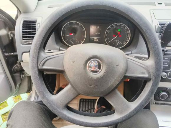 [上海·沪B] 二手斯柯达明锐2014款 1.6L 自动逸俊版