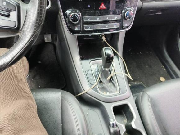 [合肥·皖A] 二手现代北京现代ix352018款 2.0L 自动两驱智勇·畅享版