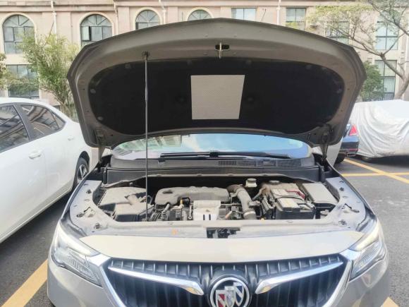 [苏州·苏E] 二手别克别克GL62018款 18T 6座豪华型