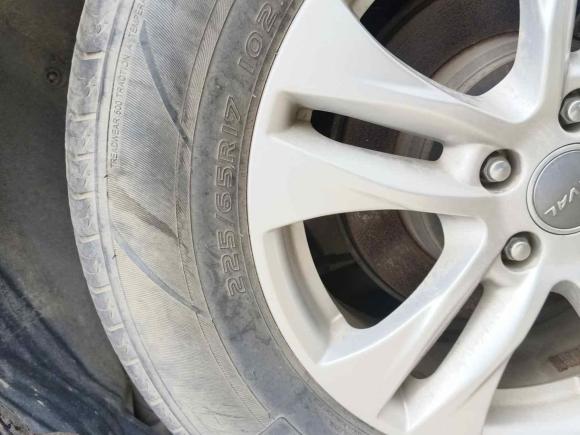 [无锡·苏B] 二手哈弗哈弗M62018款 1.5T 手动两驱精英型