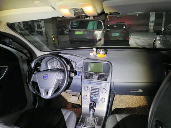 [金华·浙G] 二手沃尔沃沃尔沃XC602014款 T5 智逸版