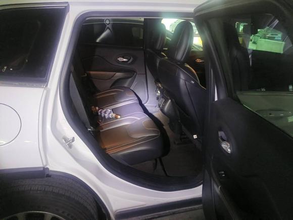 [无锡·苏B] 二手Jeep自由光2016款 2.4L 专业版