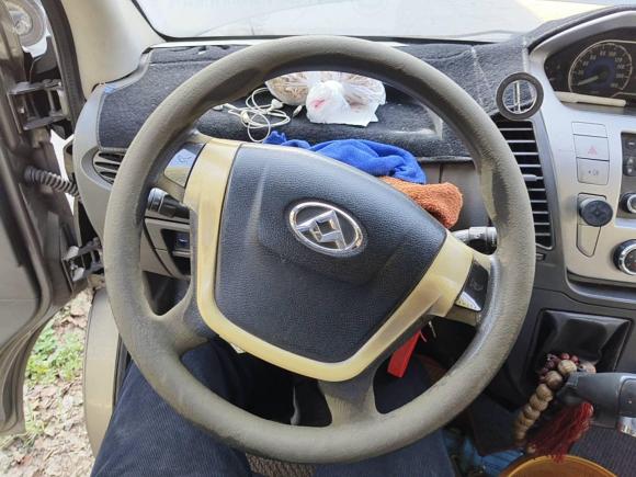 [上海·沪A] 二手上汽大通MAXUS新途V802014款 2.5T 傲运通长轴中顶