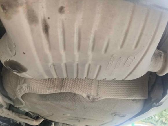 [西安·津N] 二手奥迪奥迪A6L2011款 2.0 TFSI 自动标准型