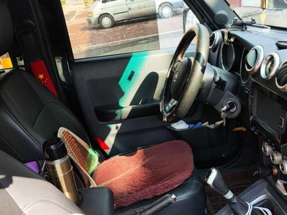 [济南·鲁A] 二手北京北京BJ402016款 2.0T 手动四驱尊贵版