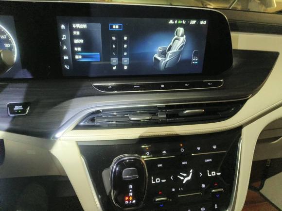 [上海·京N] 二手别克别克GL82023款 ES陆尊 豪华型