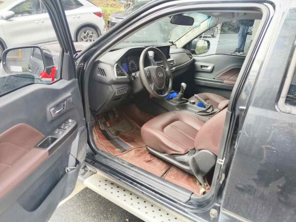 [杭州·浙A] 二手长城风骏72018款 2.0T四驱精英型大双4D20D