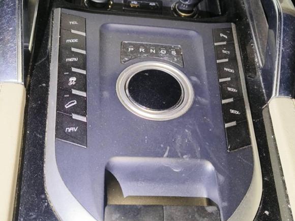 [武汉·鄂A] 二手众泰众泰T7002017款 1.8T 双离合尊享型