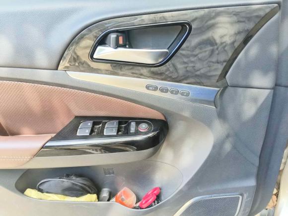 [武汉·鄂A] 二手比亚迪唐新能源2015款 2.0T 四驱旗舰型