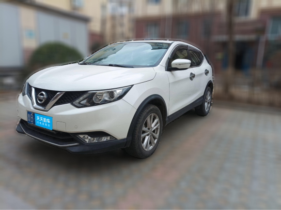 [青岛·鲁B] 二手日产逍客2016款 2.0L CVT精英版