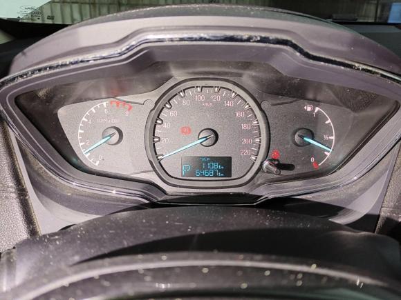 [南京·苏A] 二手福特福睿斯2015款 1.5L 自动时尚型