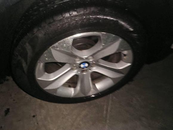 [青岛·鲁B] 二手宝马宝马X62011款 xDrive35i