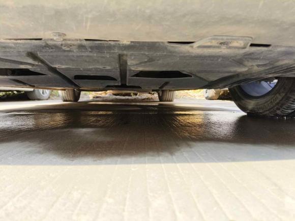 [深圳·粤L] 二手奔腾奔腾B702023款 第三代 1.5T 自动畅享型