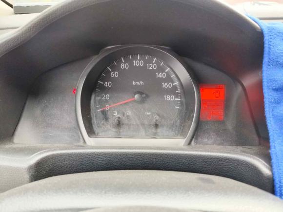 [青岛·鲁U] 二手日产日产NV2002011款 1.6L 232座 尊雅型