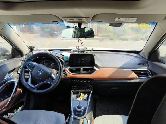 [青岛·鲁U] 二手宝骏宝骏5102017款 1.5L 自动豪华型