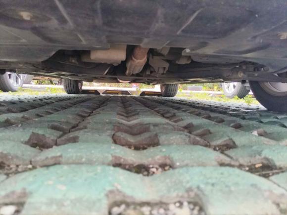 [苏州·苏E] 二手荣威荣威3502015款 1.5L 自动豪华天窗版