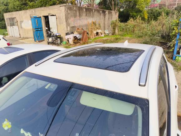 [上海·苏U] 二手别克昂科拉GX2022款 332T CVT两驱豪华型