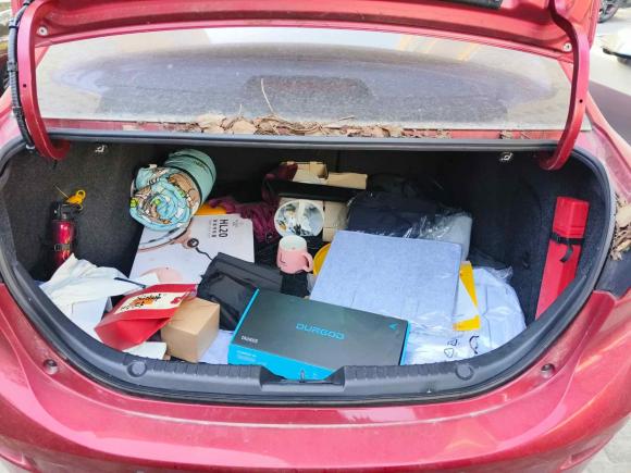 [上海·苏F] 二手马自达马自达3 昂克赛拉2016款 三厢 2.0L 自动旗舰型