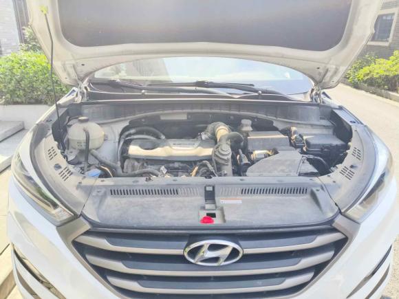 [常州·苏D] 二手现代途胜2015款 1.6T 双离合两驱智能型