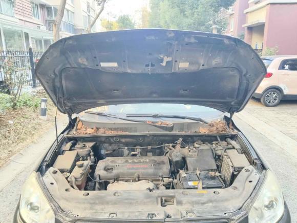 [南京·苏L] 二手丰田RAV4荣放2011款 2.0L 手动经典版