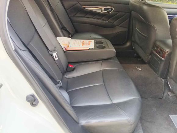 [上海·沪A] 二手英菲尼迪英菲尼迪Q702015款 Q70L 2.5L 悦享版