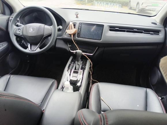 [佛山·粤E] 二手本田缤智2020款 220 TURBO CVT精英版