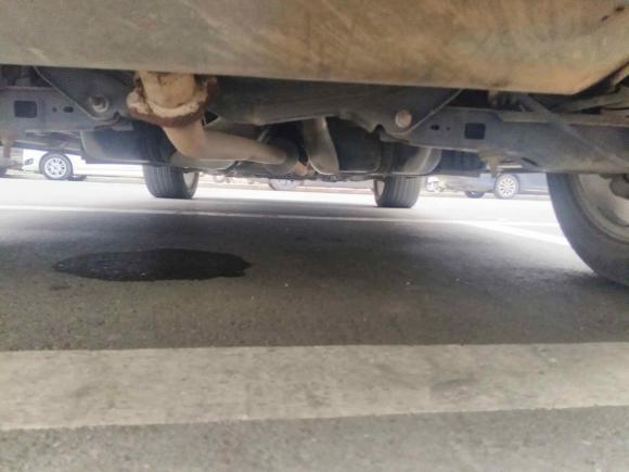 [成都·川A] 二手陆风陆风X72015款 2.0T 全景尊贵版