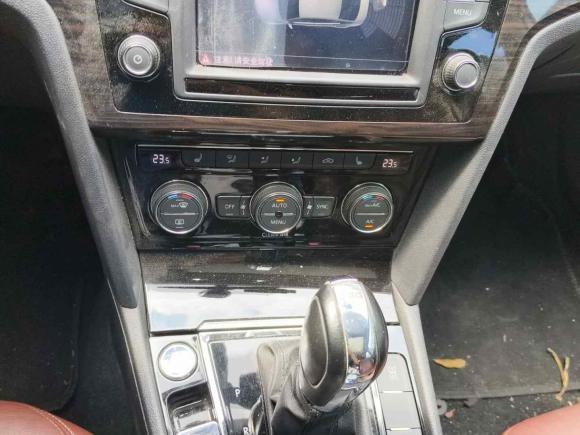 [佛山·湘B] 二手大众凌渡2015款 280TSI DSG豪华版