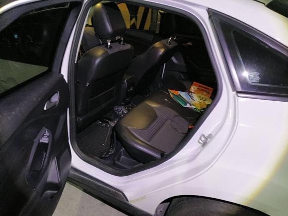 [杭州·浙A] 二手福特福克斯2015款 三厢 1.6L 手动风尚型