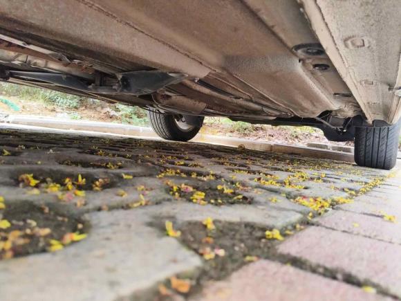 [武汉·鄂A] 二手大众朗逸2017款 1.6L 自动风尚版